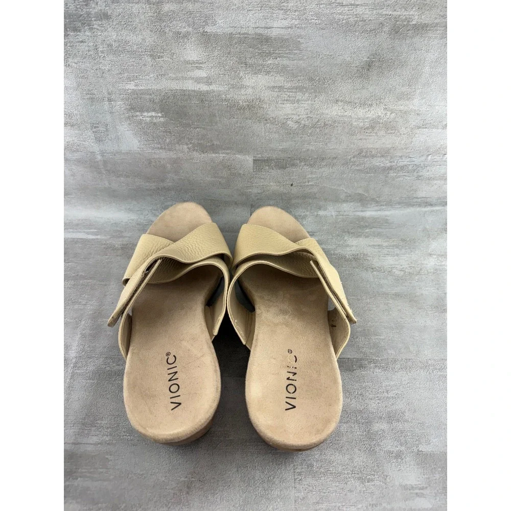 Vionic Leticia Cream Beige Pebbled Leather Cork Wedge Sandals Women Sz 9.5